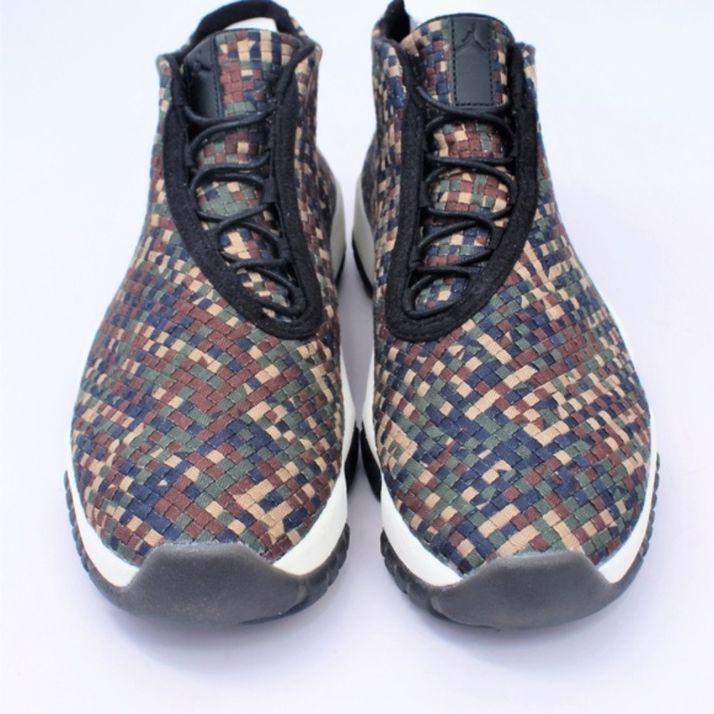 Signed Jordan Nike Air Future Authenticity Card - Picture 4 of 8